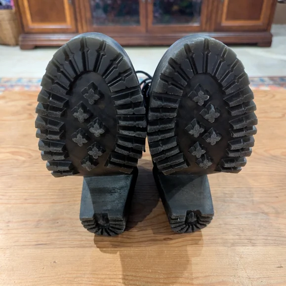 Doc Martin Persephone Black Chunky Heel Ankle Boots - Picture 6 of 8